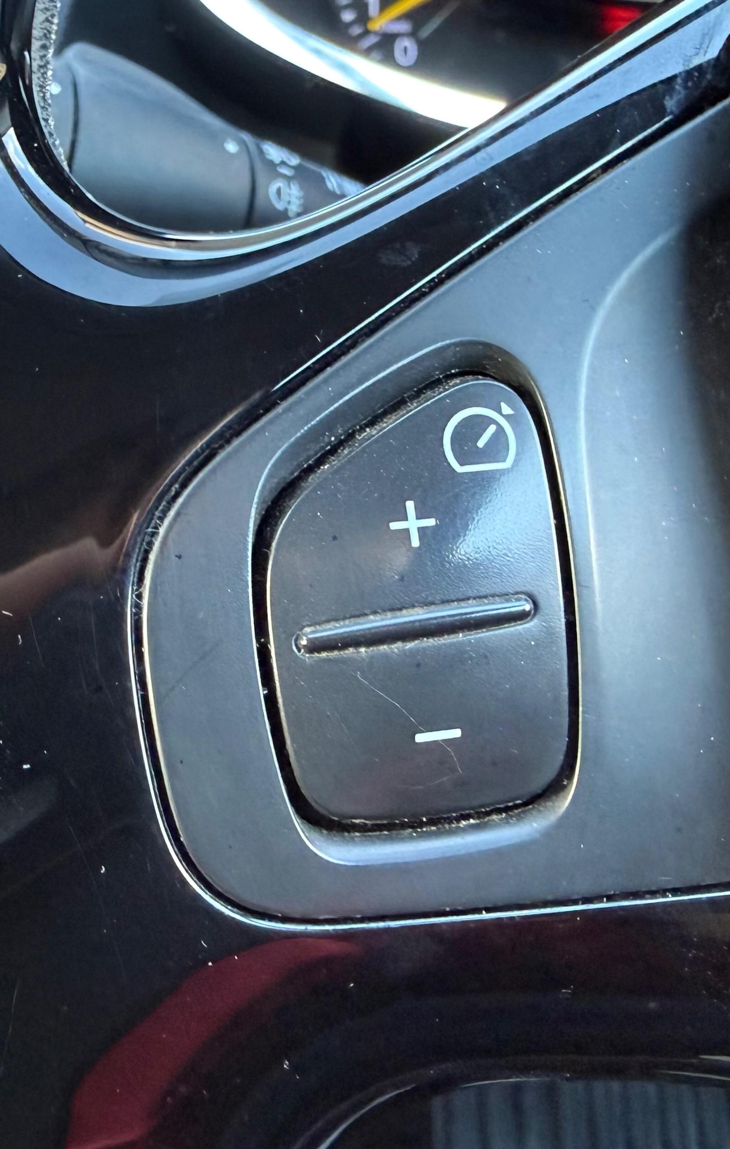 Used Renault Clio 2013 for sale - 77559212: Photo 19