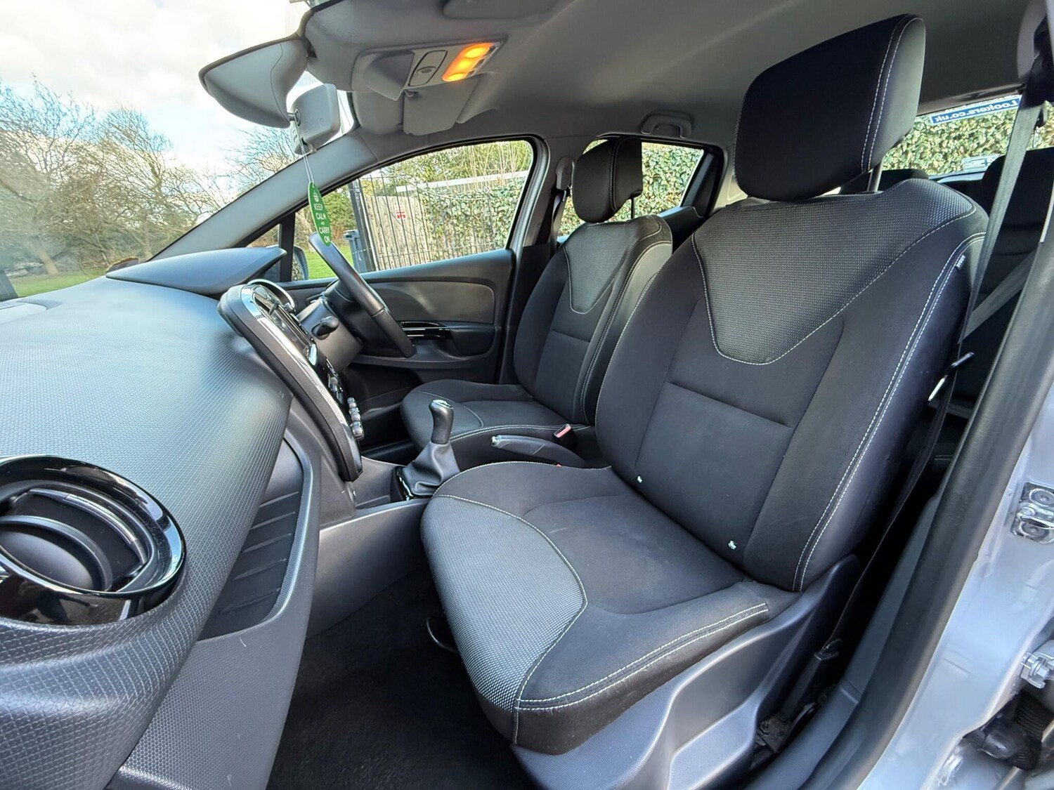 Used Renault Clio 2013 for sale - 77559212: Photo 41