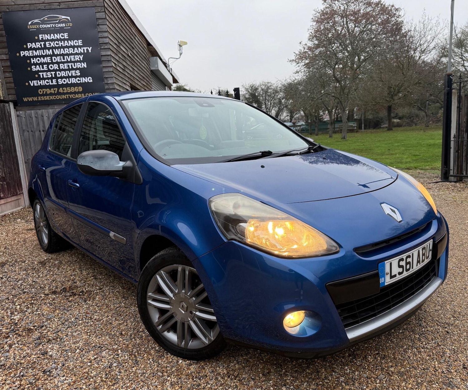 Used Renault Clio 2011 for sale - 77411801: Photo 1