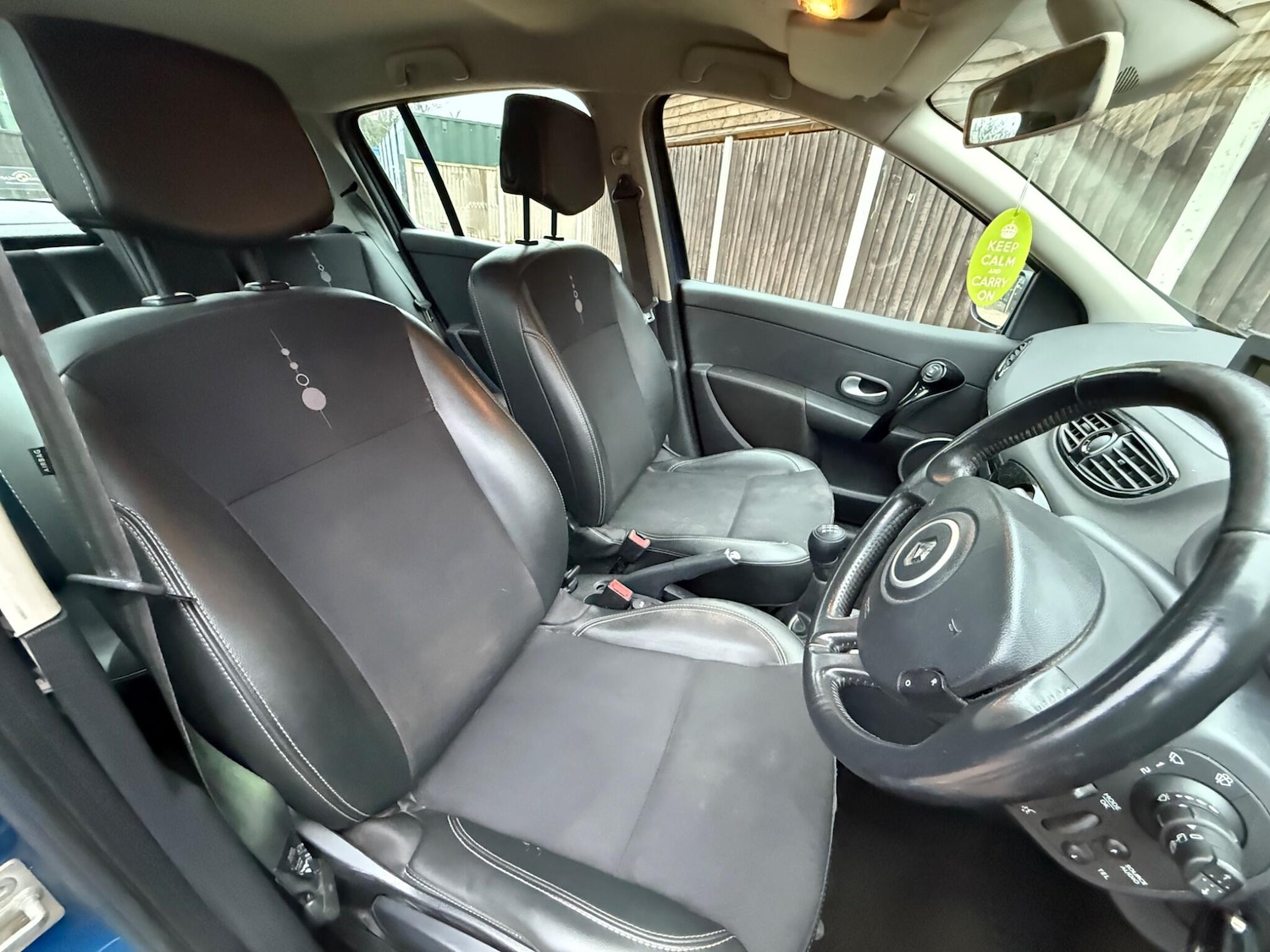 Used Renault Clio 2011 for sale - 77411801: Photo 10