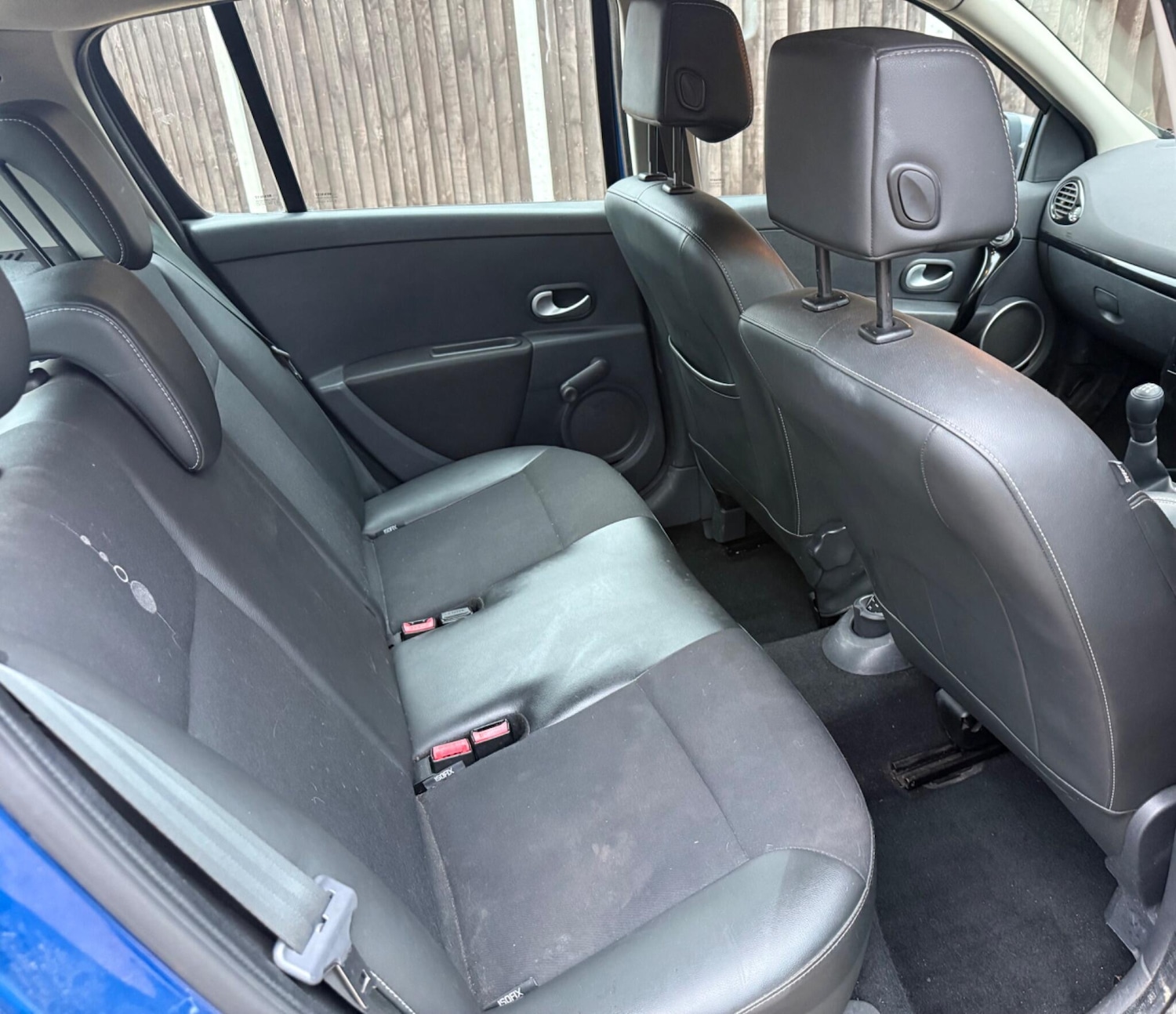 Used Renault Clio 2011 for sale - 77411801: Photo 11