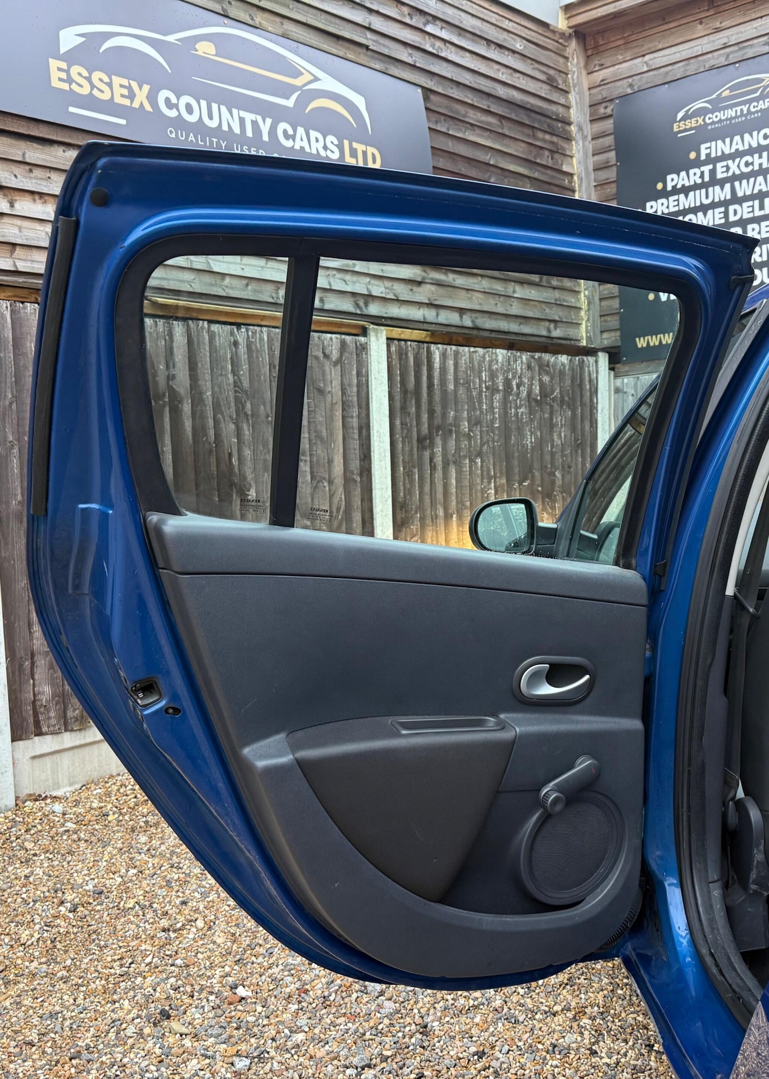 Used Renault Clio 2011 for sale - 77411801: Photo 18