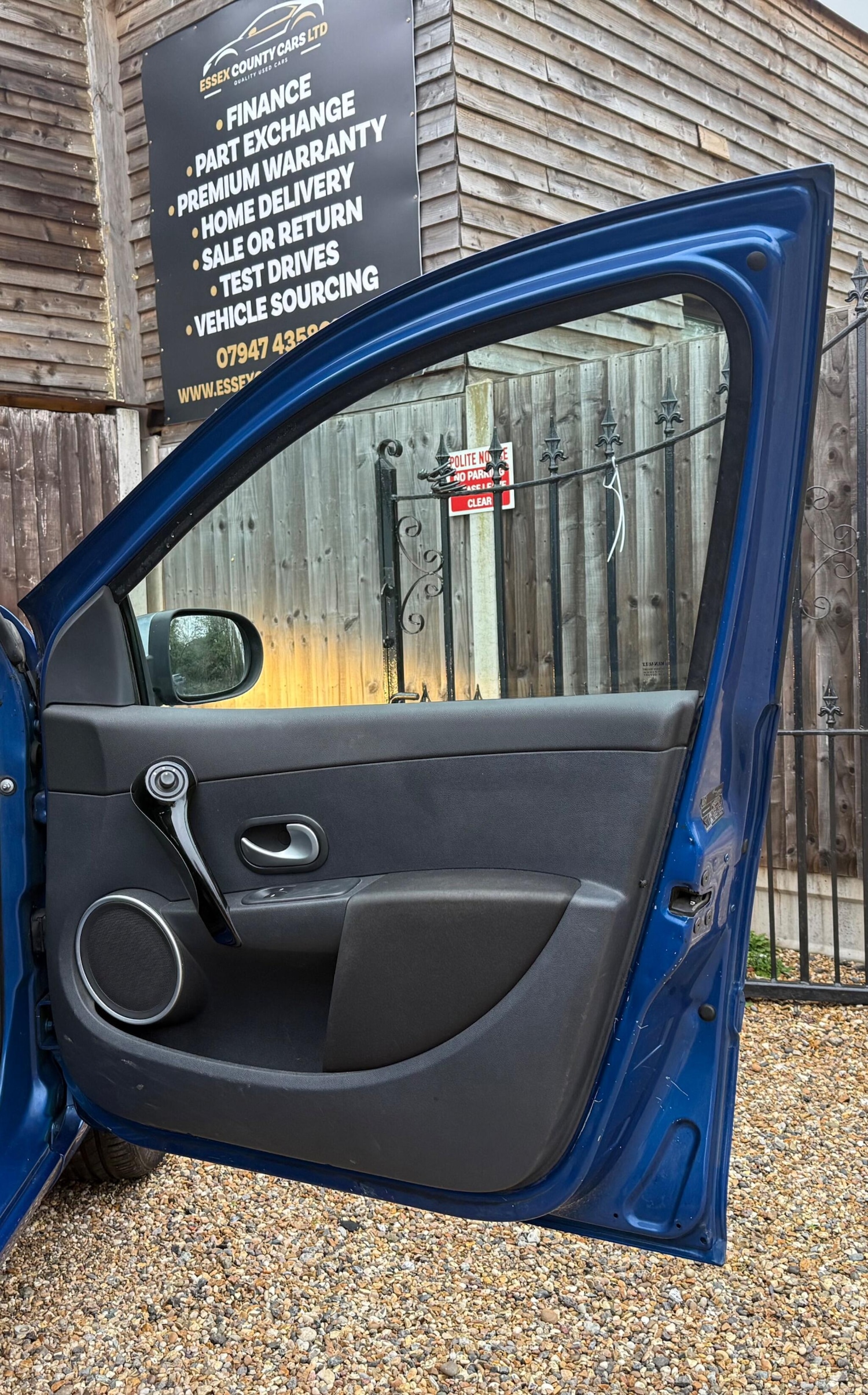 Used Renault Clio 2011 for sale - 77411801: Photo 19