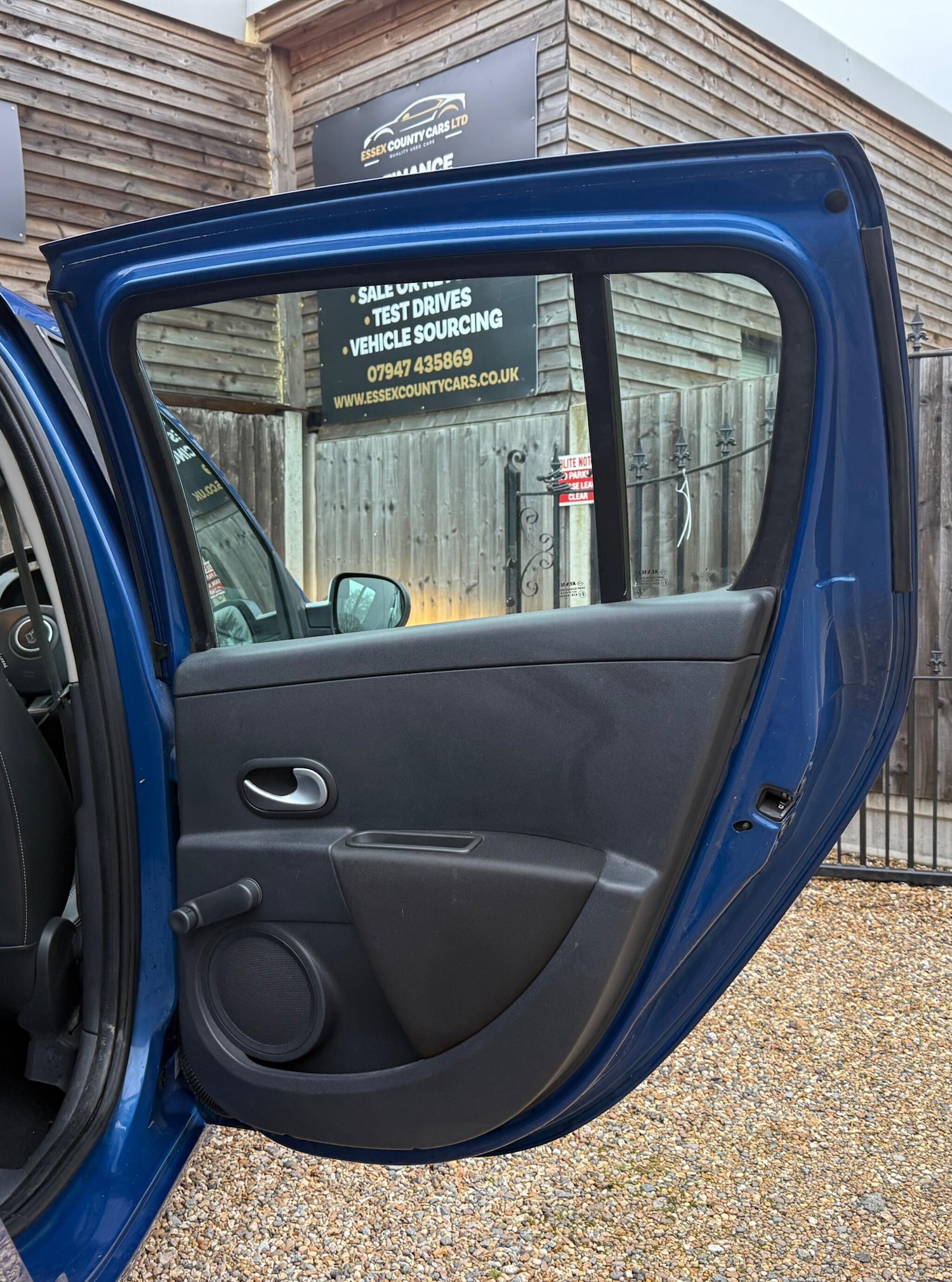 Used Renault Clio 2011 for sale - 77411801: Photo 20