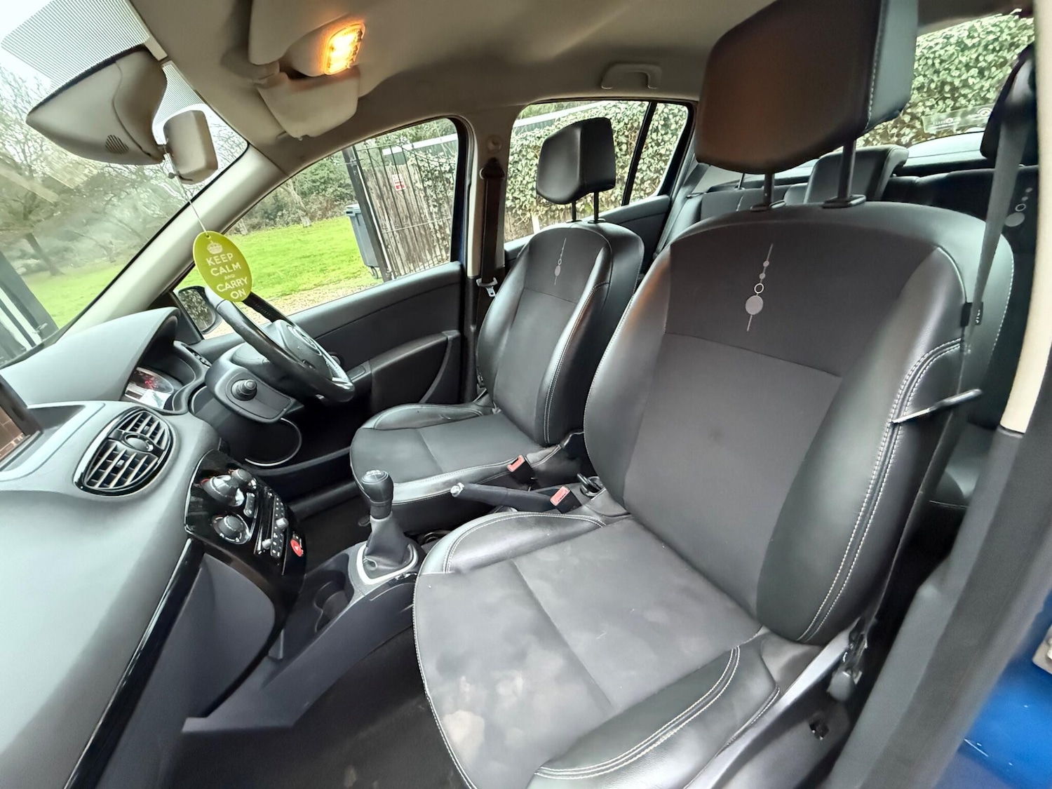 Used Renault Clio 2011 for sale - 77411801: Photo 29