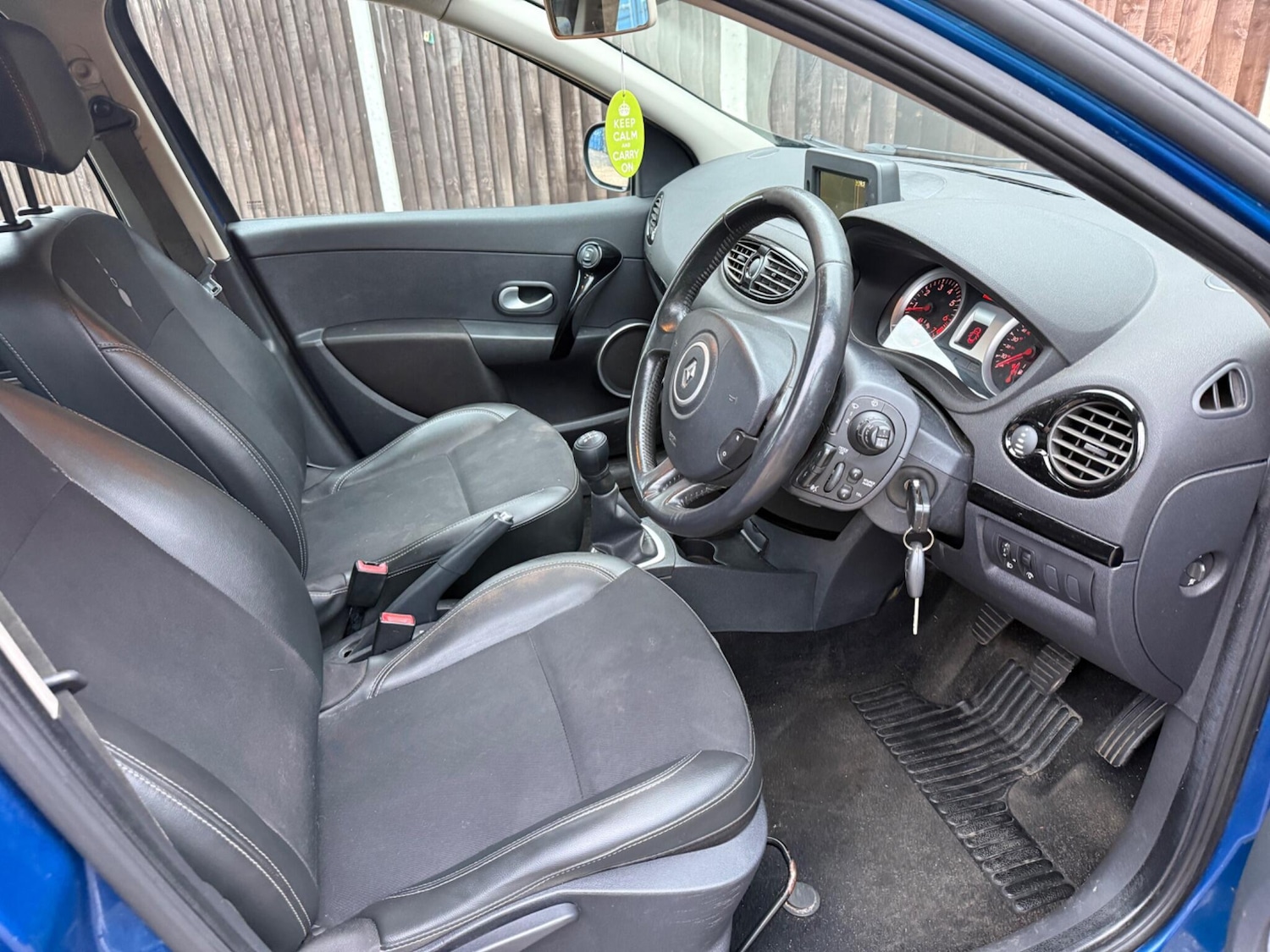 Used Renault Clio 2011 for sale - 77411801: Photo 9