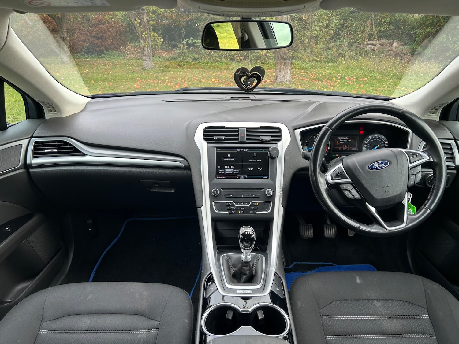 Used Ford Mondeo 2015 for sale - 76457360: Photo 15