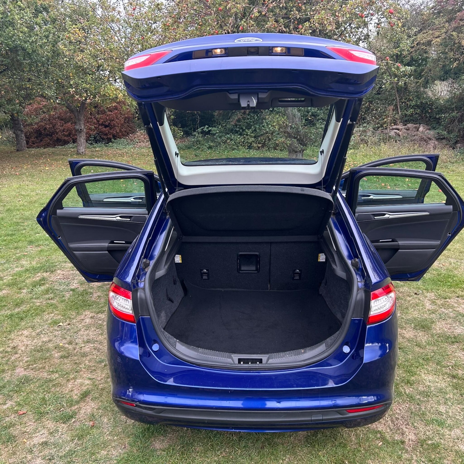 Used Ford Mondeo 2015 for sale - 76457360: Photo 41