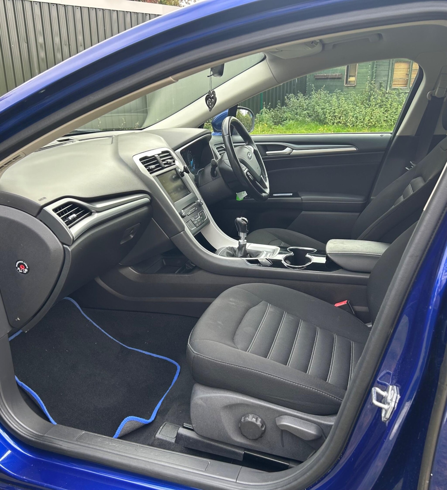 Used Ford Mondeo 2015 for sale - 76457360: Photo 43