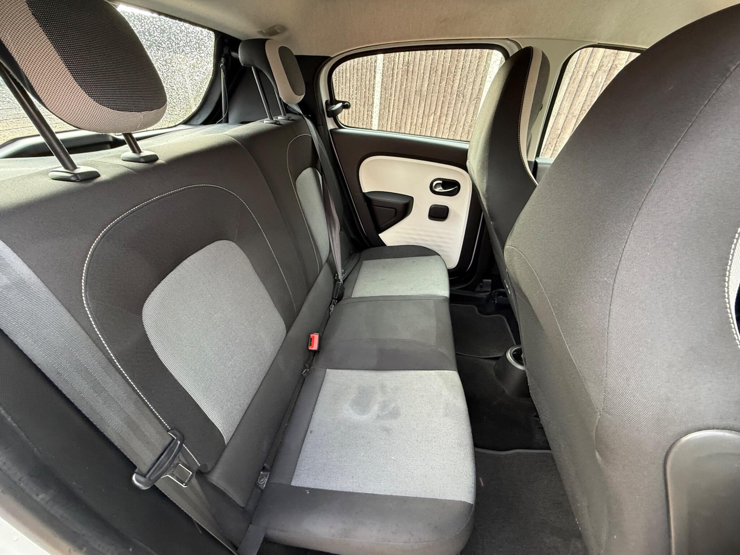 Used Renault Twingo 2015 for sale - 77524971: Photo 15