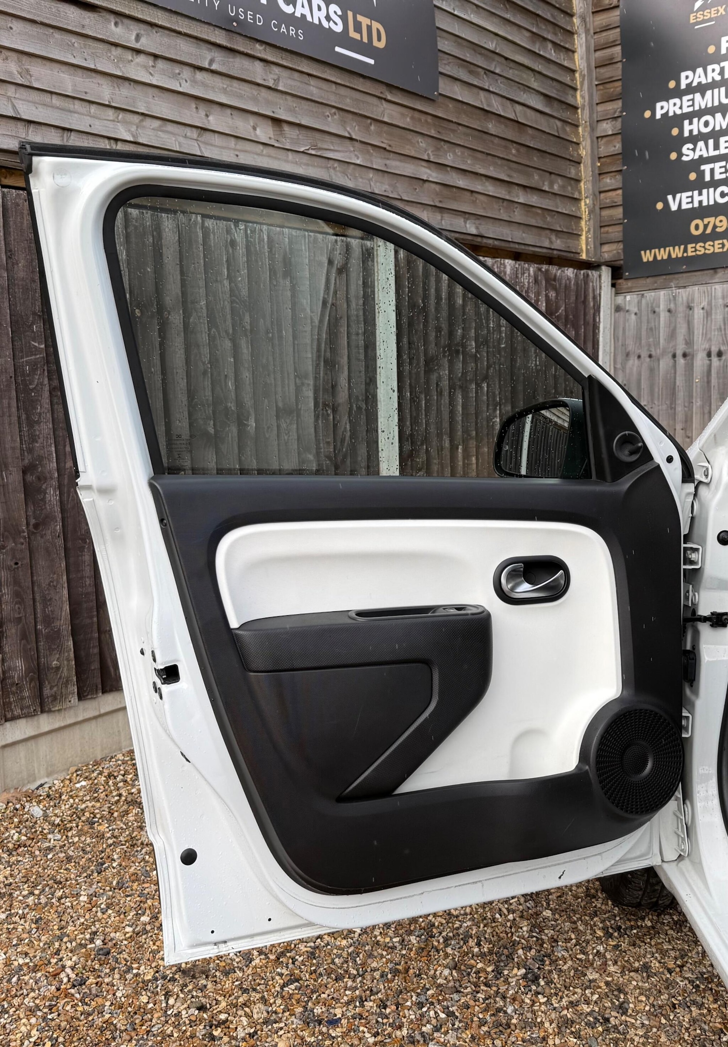 Used Renault Twingo 2015 for sale - 77524971: Photo 21