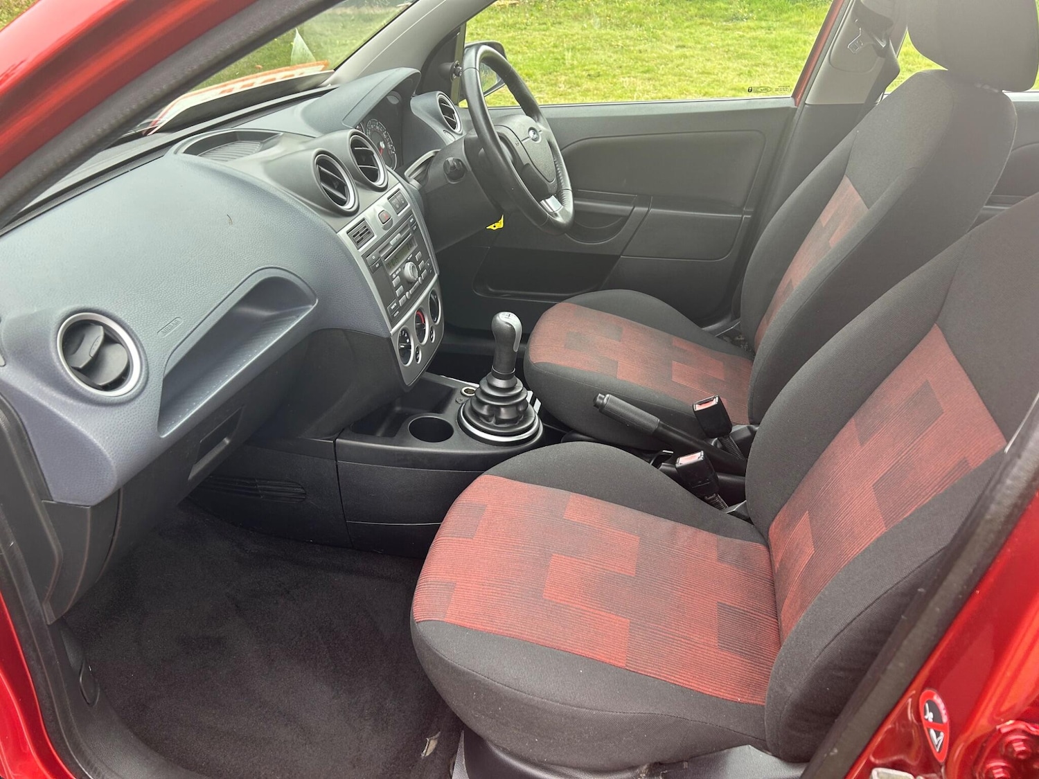 Used Ford Fiesta 2007 for sale - 76456760: Photo 32