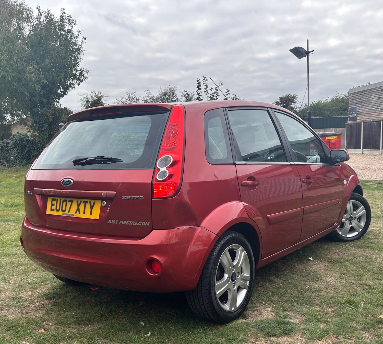 Used Ford Fiesta 2007 for sale - 76456760: Photo 34