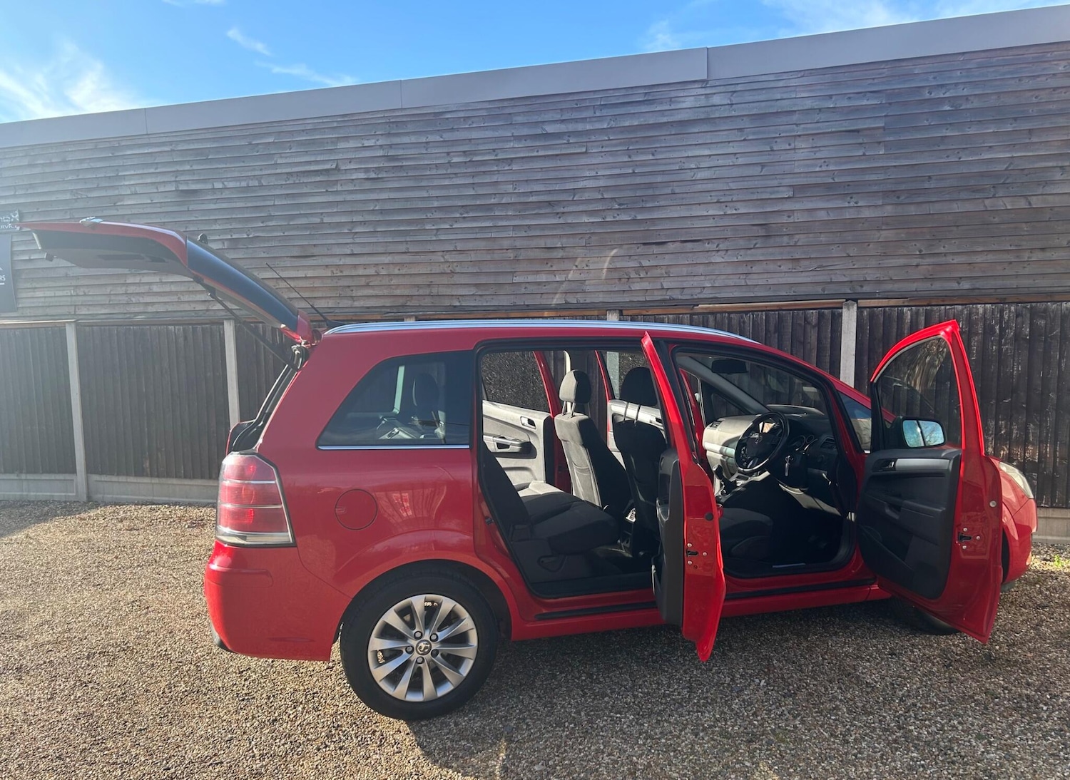 Used Vauxhall Zafira 2013 for sale - 76561102: Photo 8
