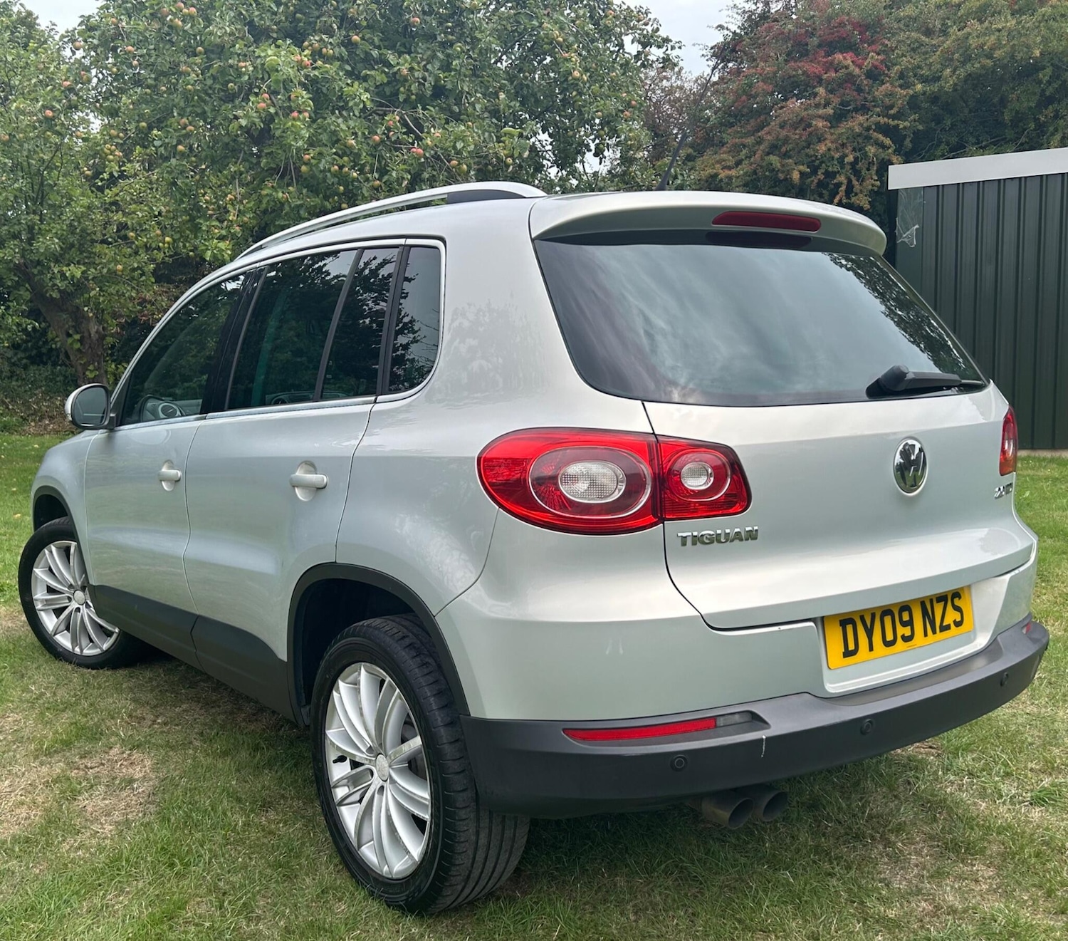 Used Volkswagen Tiguan 2009 for sale - 76456800: Photo 4