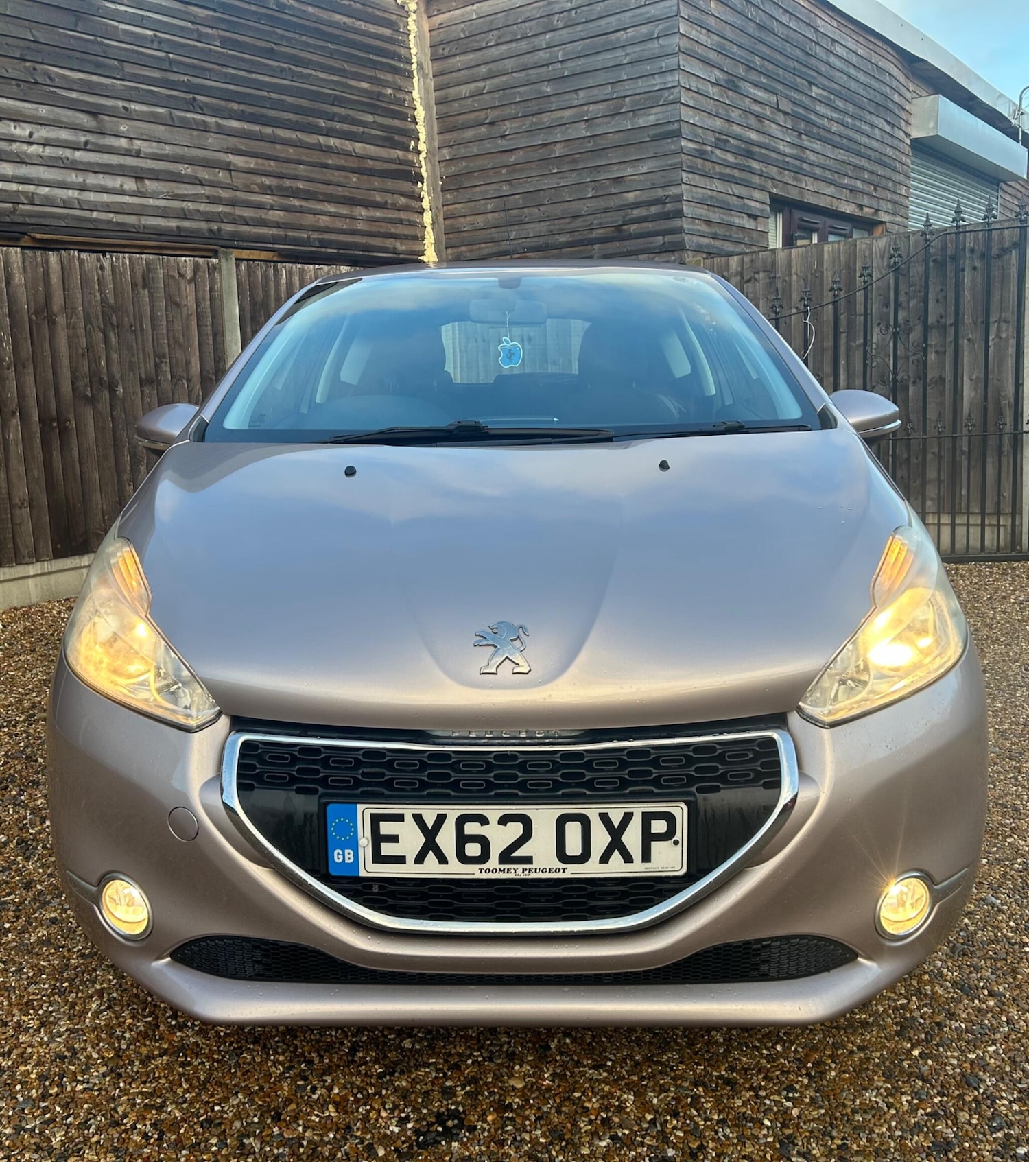 Used Peugeot 208 for sale - 77237599: Photo 3