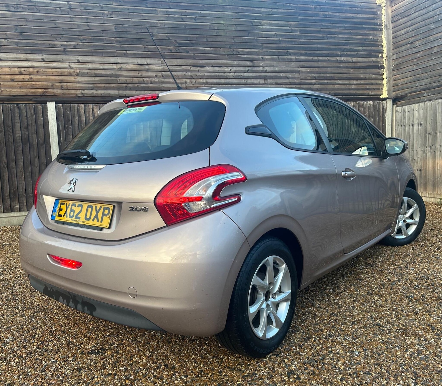 Used Peugeot 208 for sale - 77237599: Photo 6