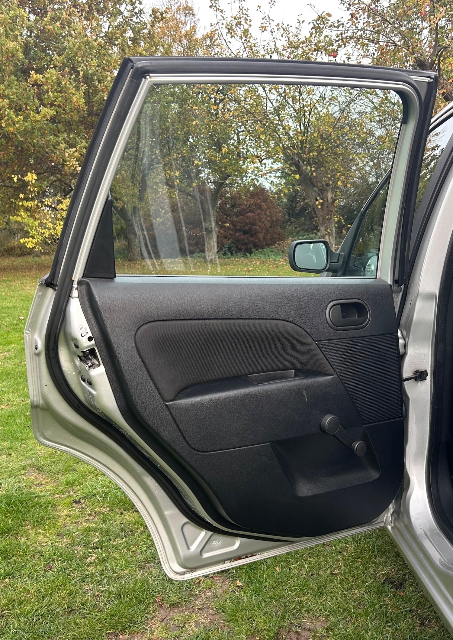 Used Ford Fiesta 2005 for sale - 76499103: Photo 16