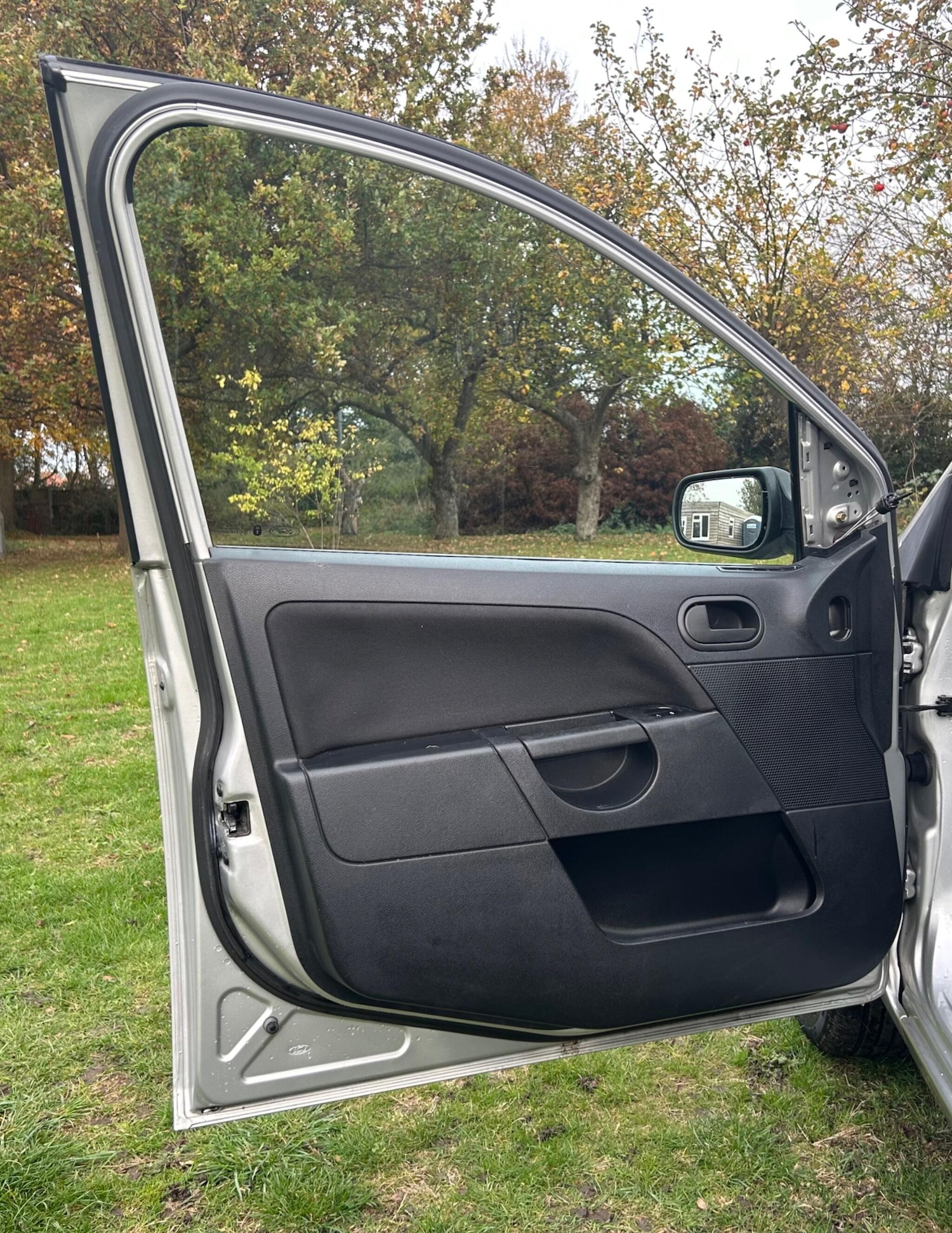 Used Ford Fiesta 2005 for sale - 76499103: Photo 17