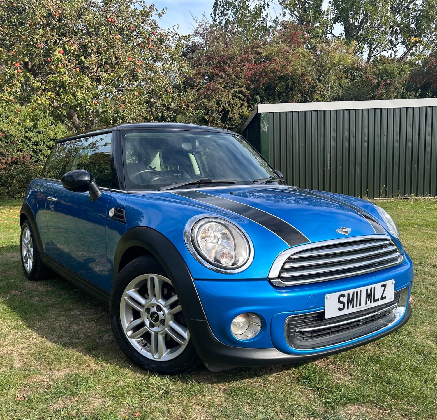 Used MINI Hatch 2011 for sale - 76457331: Photo 1