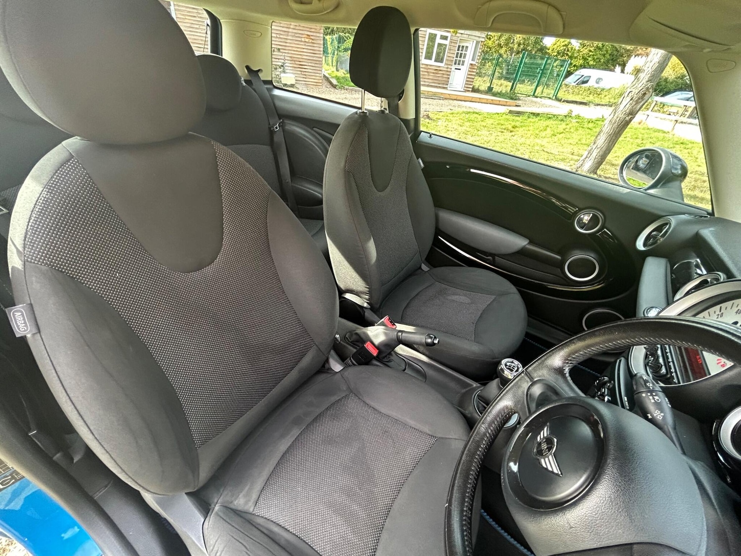 Used MINI Hatch 2011 for sale - 76457331: Photo 13