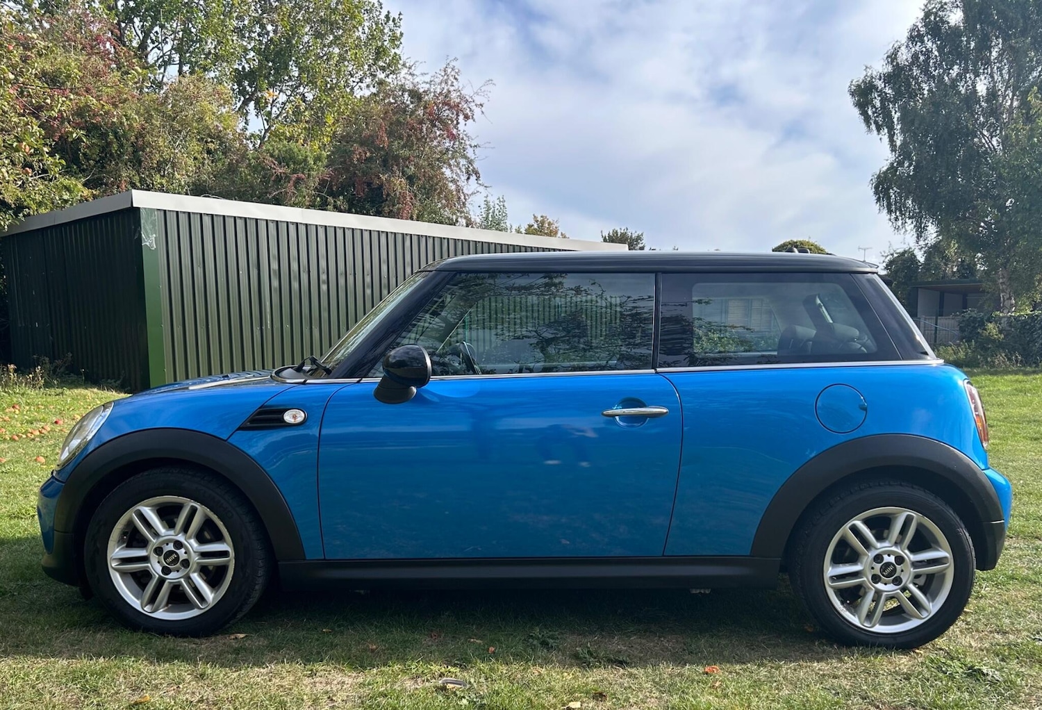 Used MINI Hatch 2011 for sale - 76457331: Photo 6