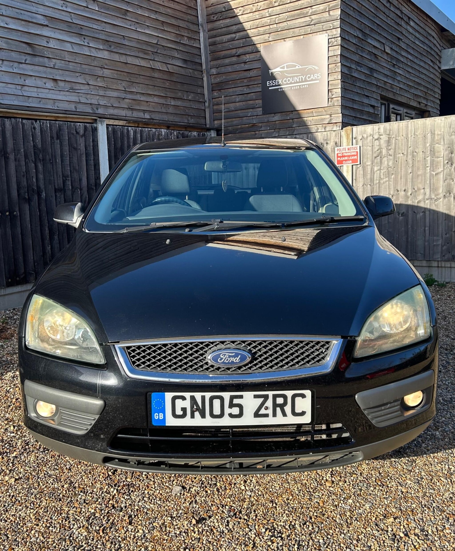 Used Ford Focus 2005 for sale - 76620151: Photo 2