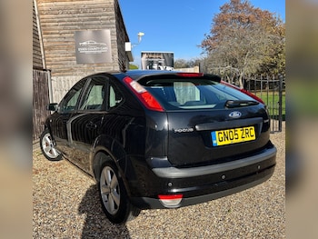 Used Ford Focus 2005 for sale - 76620151: Photo