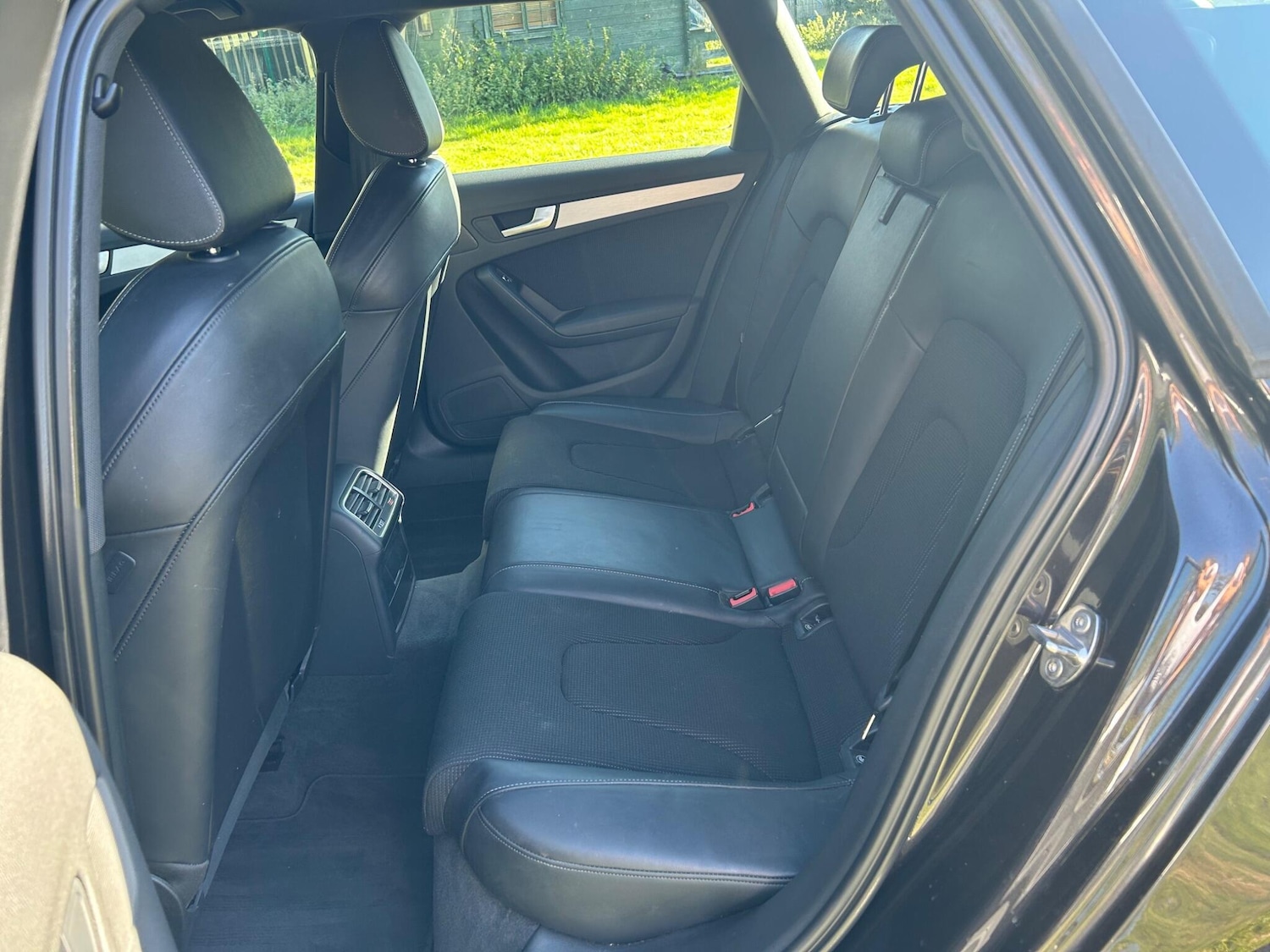 Used Audi A4 2014 for sale - 76458095: Photo 16