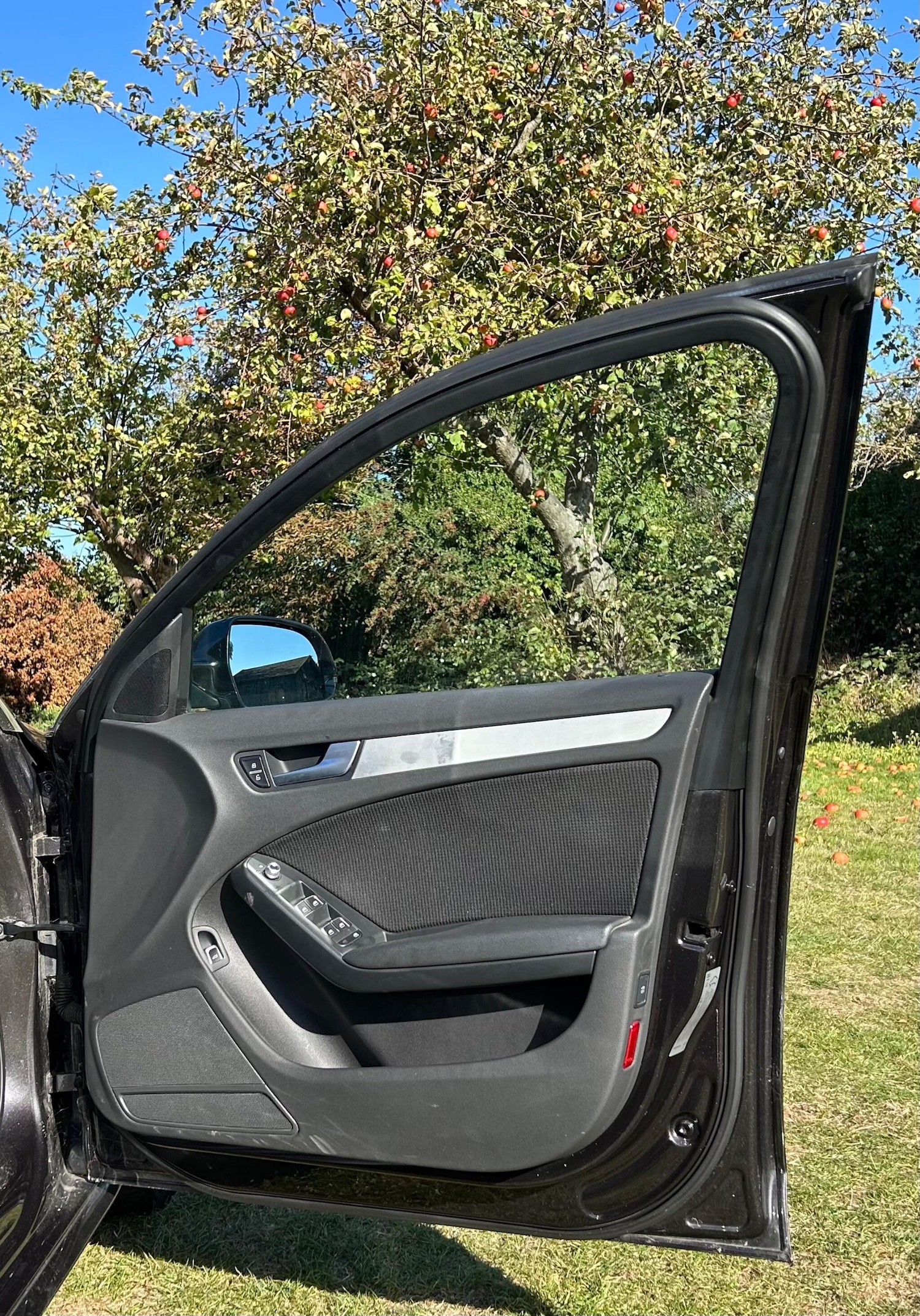 Used Audi A4 2014 for sale - 76458095: Photo 20