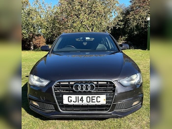 Used Audi A4 2014 for sale - 76458095: Photo