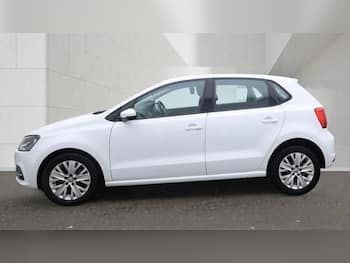 Used Volkswagen Polo 2015 for sale - 79835653: Photo