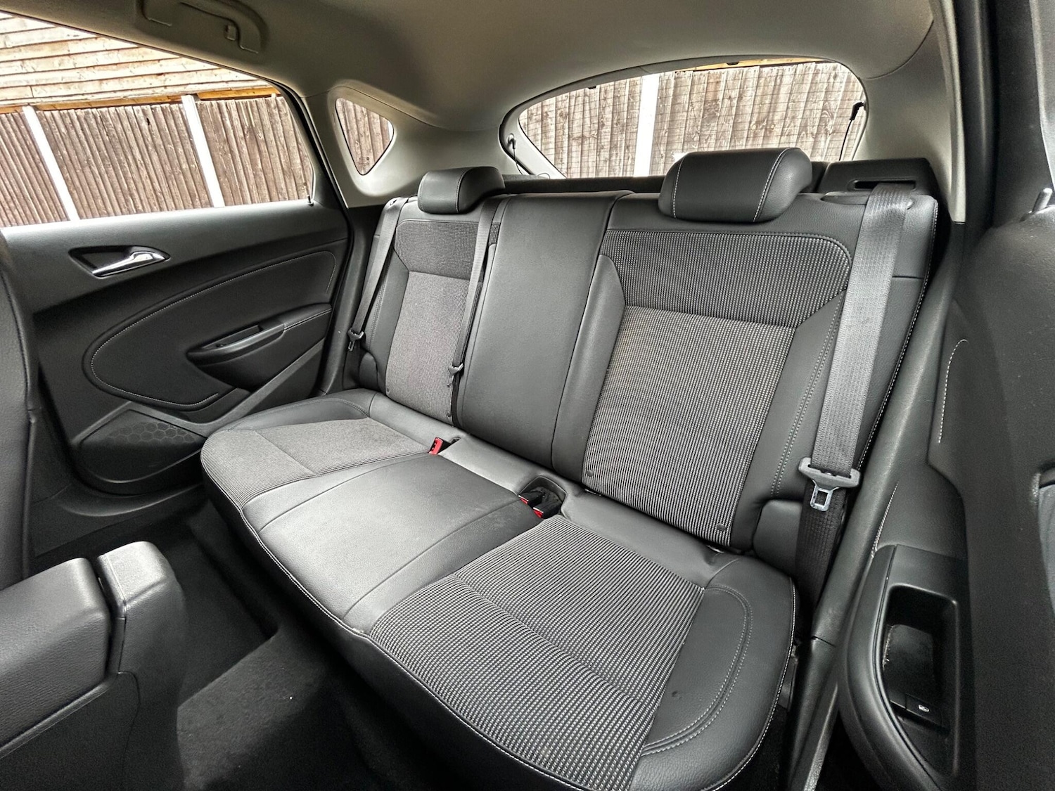 Used Vauxhall Astra for sale - 78116559: Photo 18