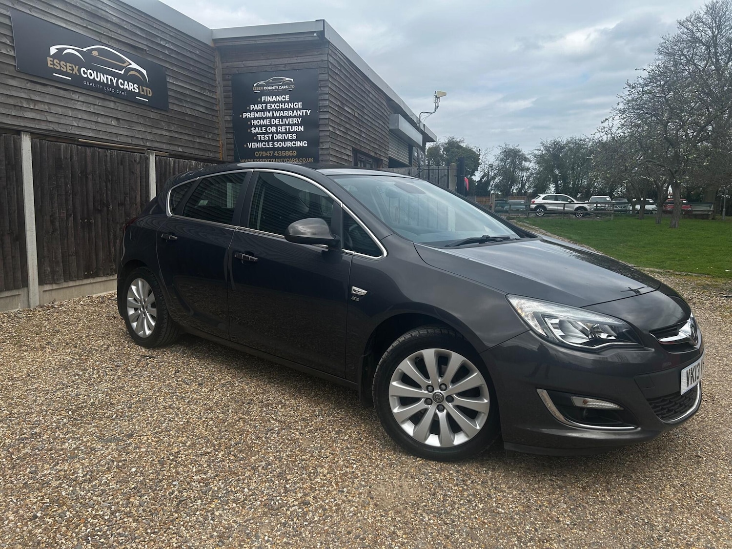 Used Vauxhall Astra for sale - 78116559: Photo 2