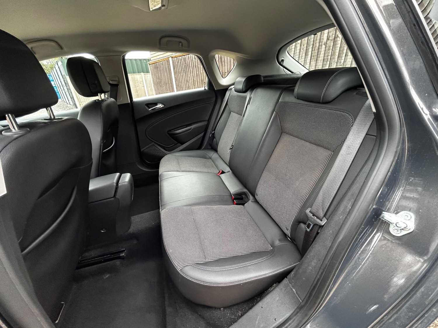 Used Vauxhall Astra for sale - 78116559: Photo 20