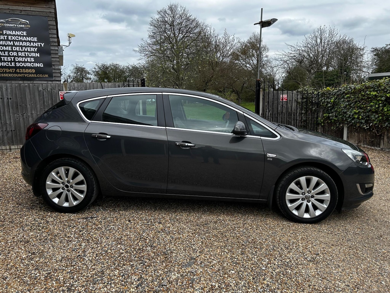 Used Vauxhall Astra for sale - 78116559: Photo 3