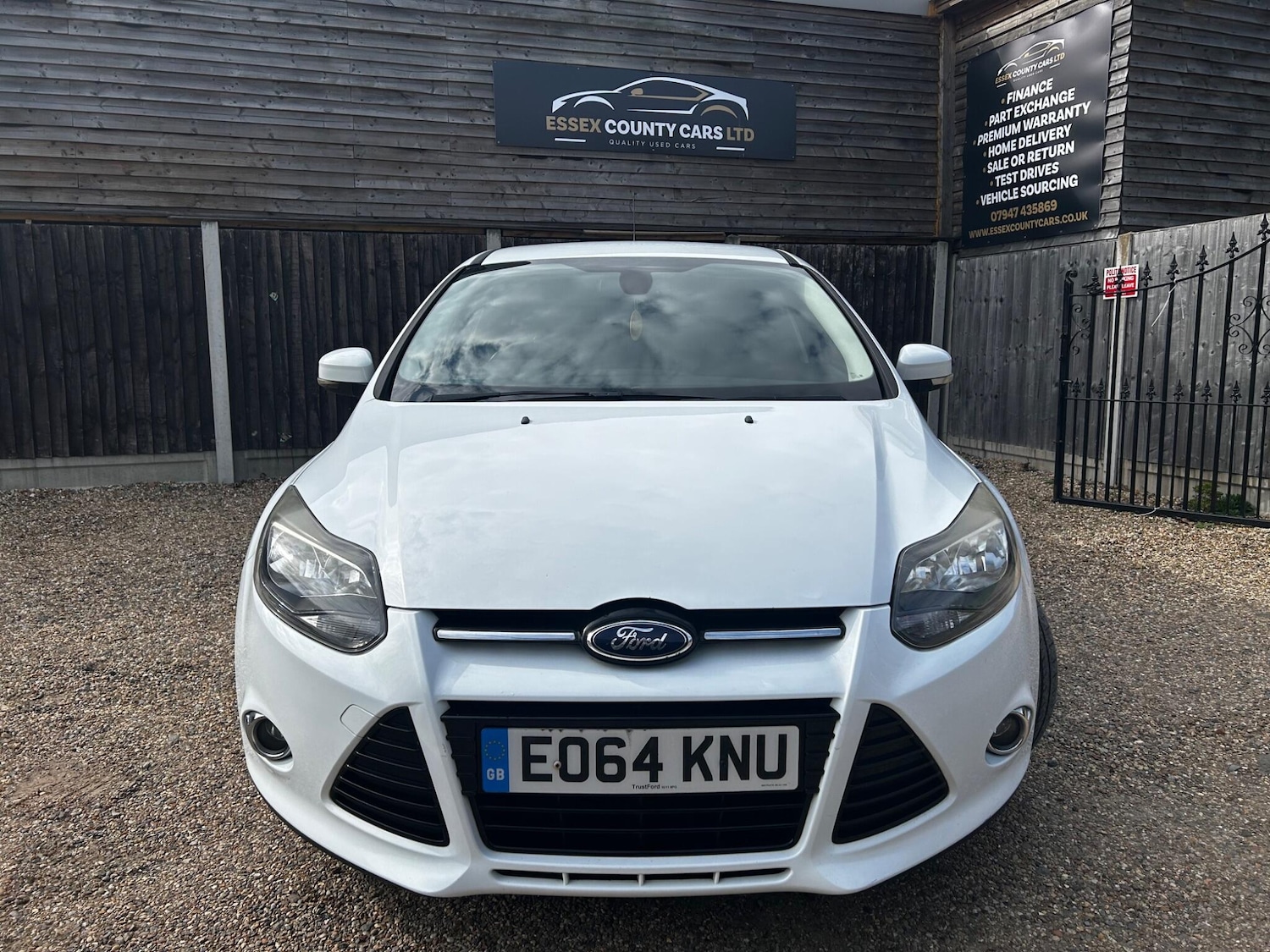 Used Ford Focus for sale - 78115349: Photo 2
