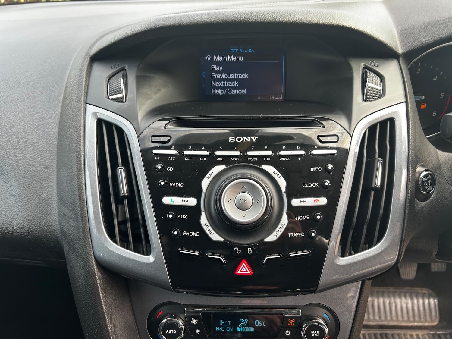 Used Ford Focus for sale - 78115349: Photo 35