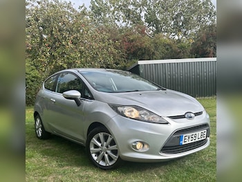 Used Ford Fiesta 2009 for sale - 76457042: Photo