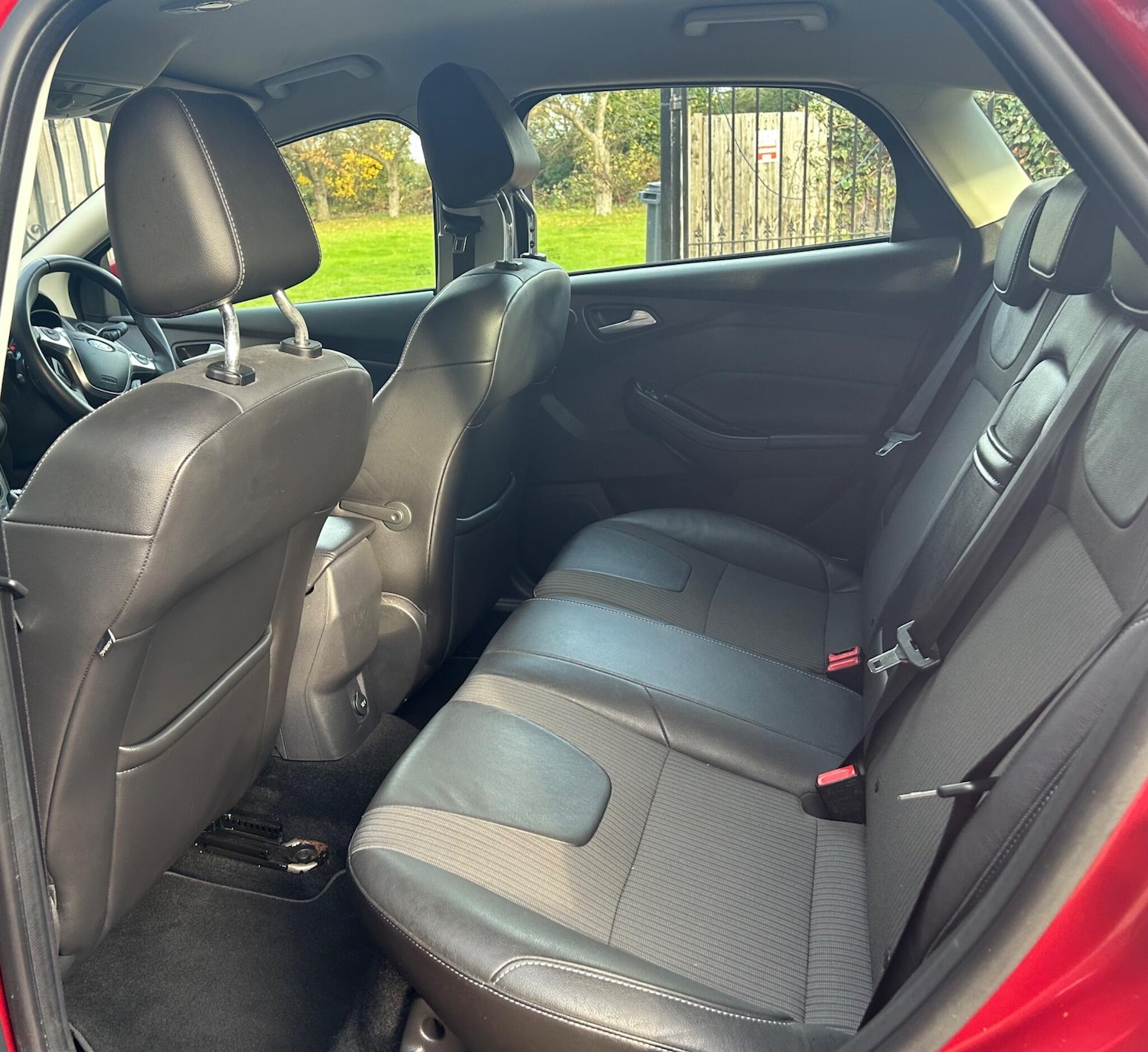 Used Ford Focus 2012 for sale - 76832709: Photo 14