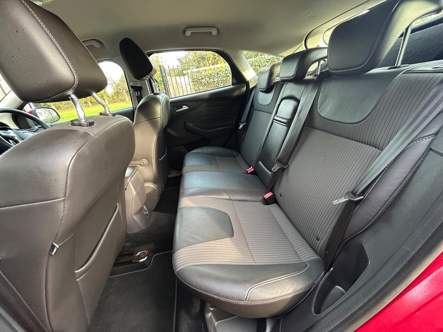 Used Ford Focus 2012 for sale - 76832709: Photo 15