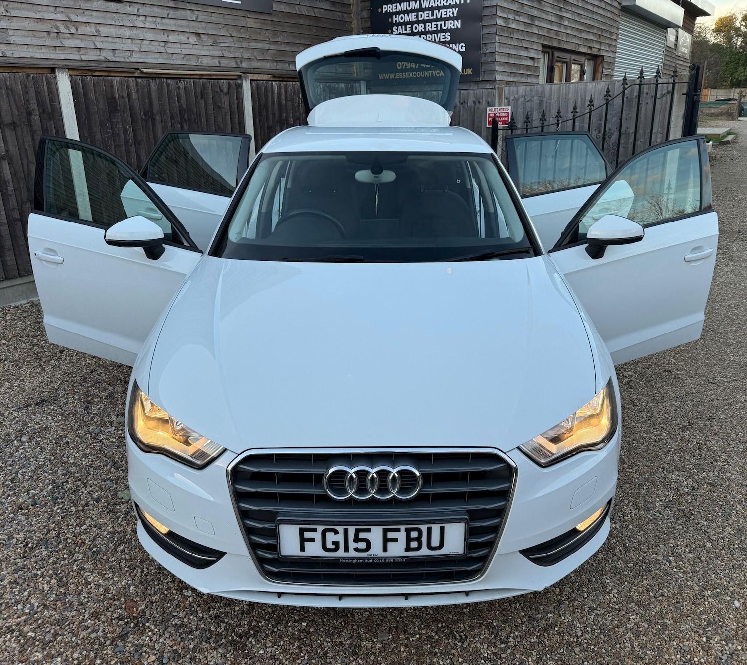 Used Audi A3 2015 for sale - 77658591: Photo 2