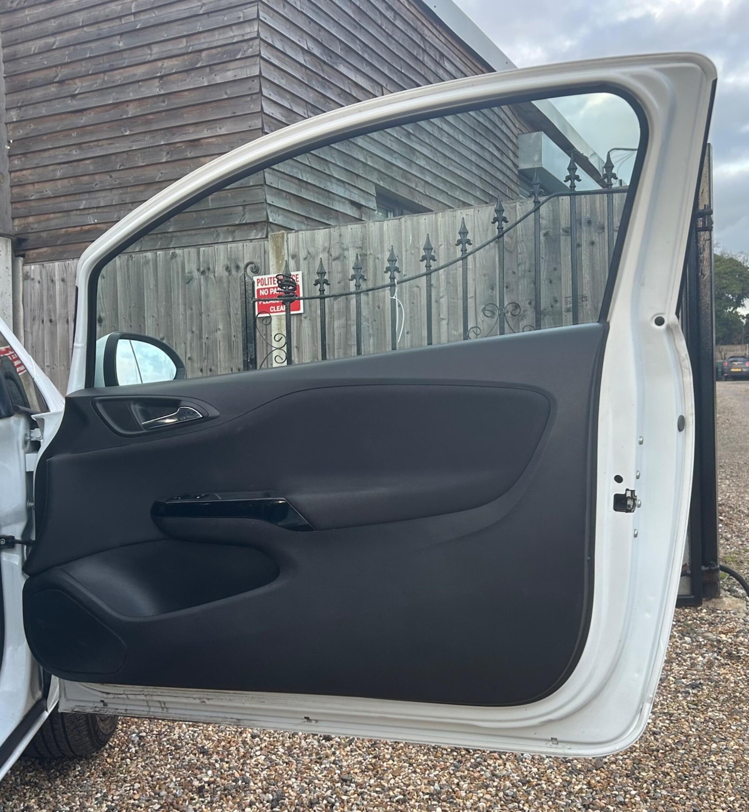 Used Vauxhall Corsa 2015 for sale - 77229973: Photo 18