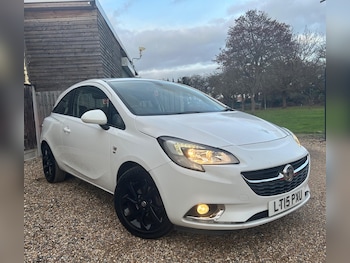 2015 (15) - 1.2 SRi 3dr