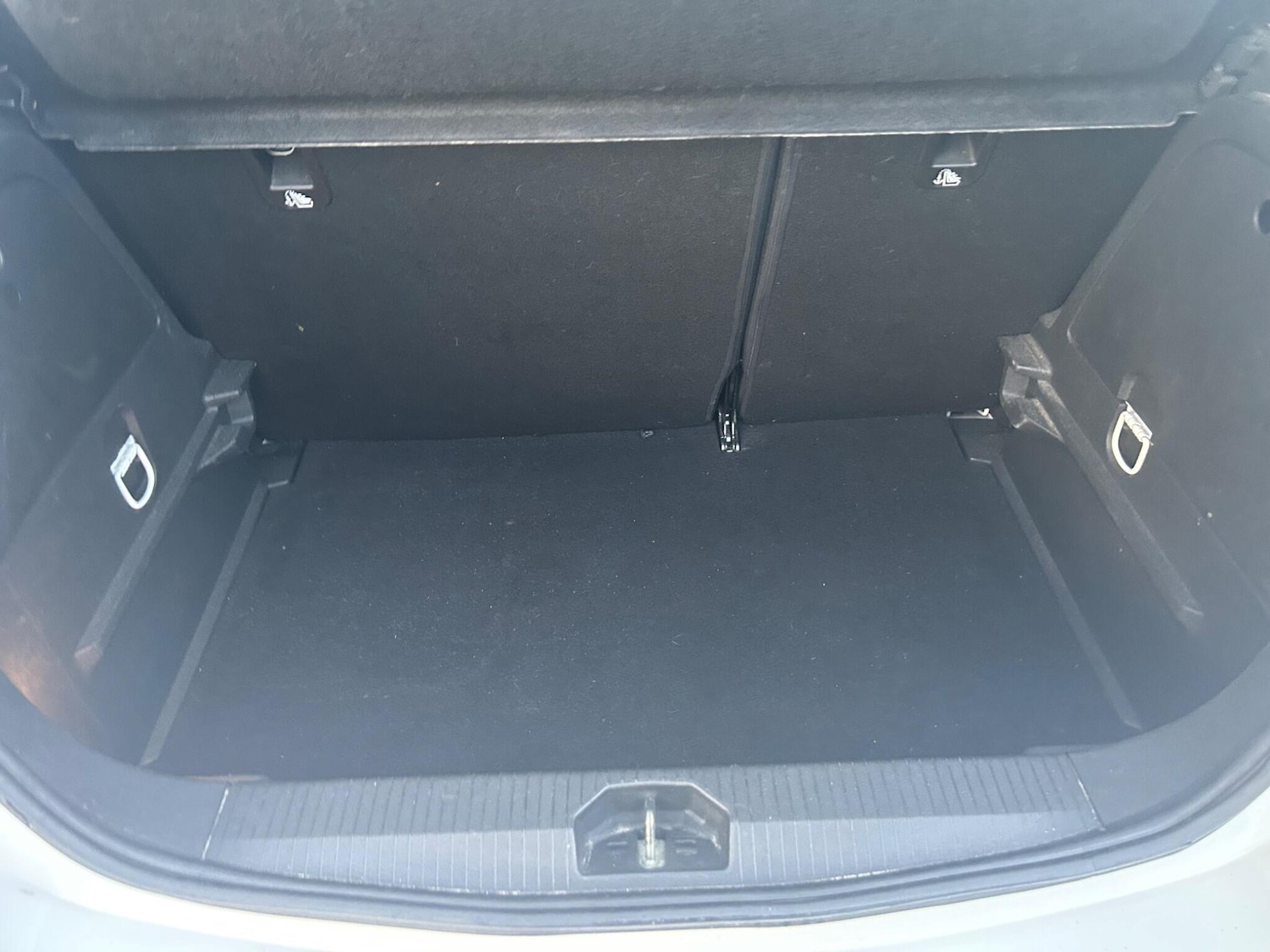 Used Vauxhall Corsa 2015 for sale - 77229973: Photo 28