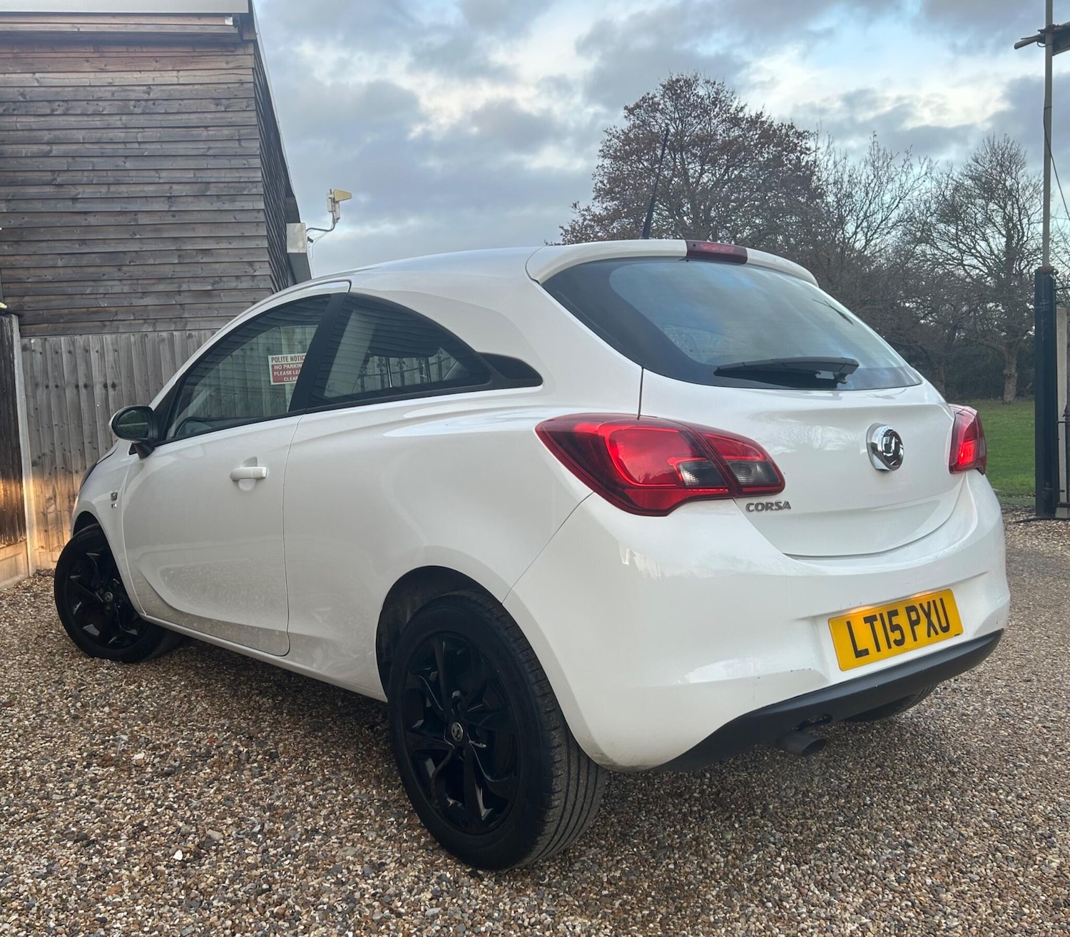 Used Vauxhall Corsa 2015 for sale - 77229973: Photo 4