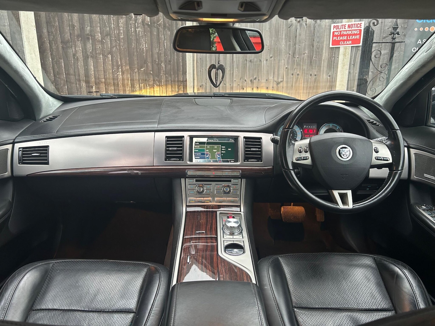 Used Jaguar XF 2009 for sale - 76727463: Photo 12