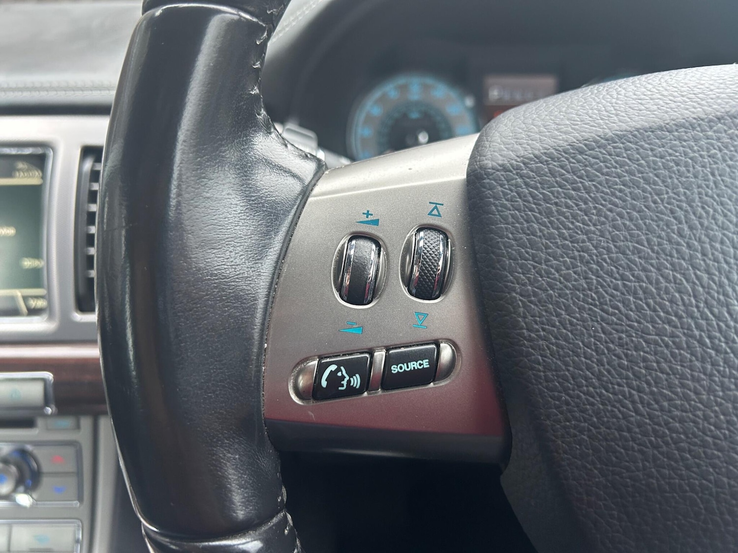 Used Jaguar XF 2009 for sale - 76727463: Photo 21