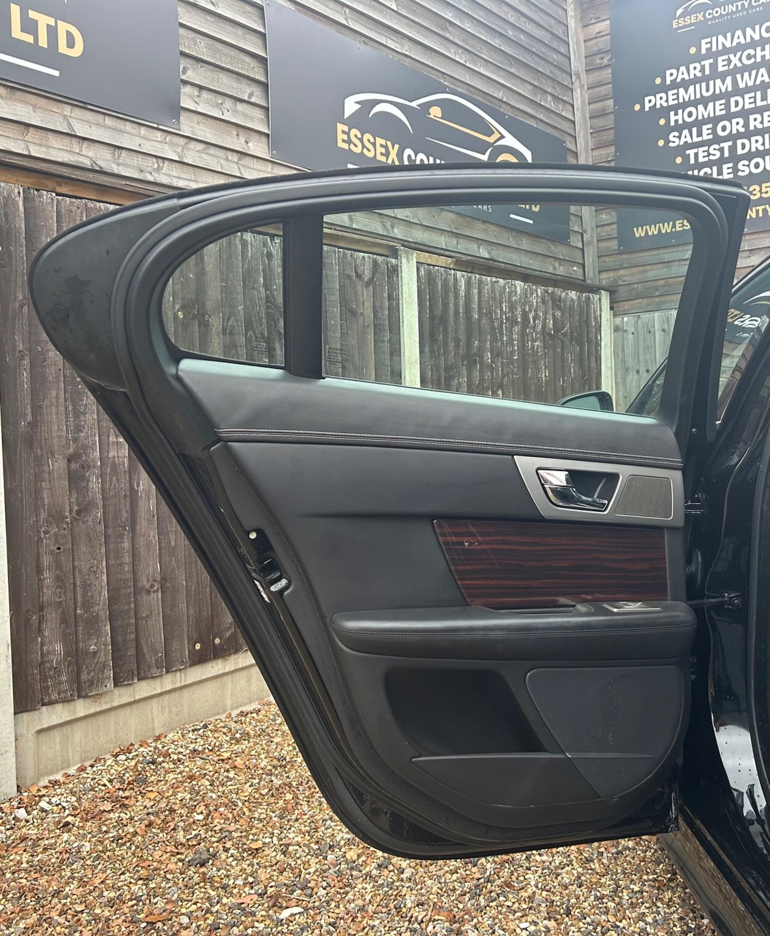 Used Jaguar XF 2009 for sale - 76727463: Photo 26