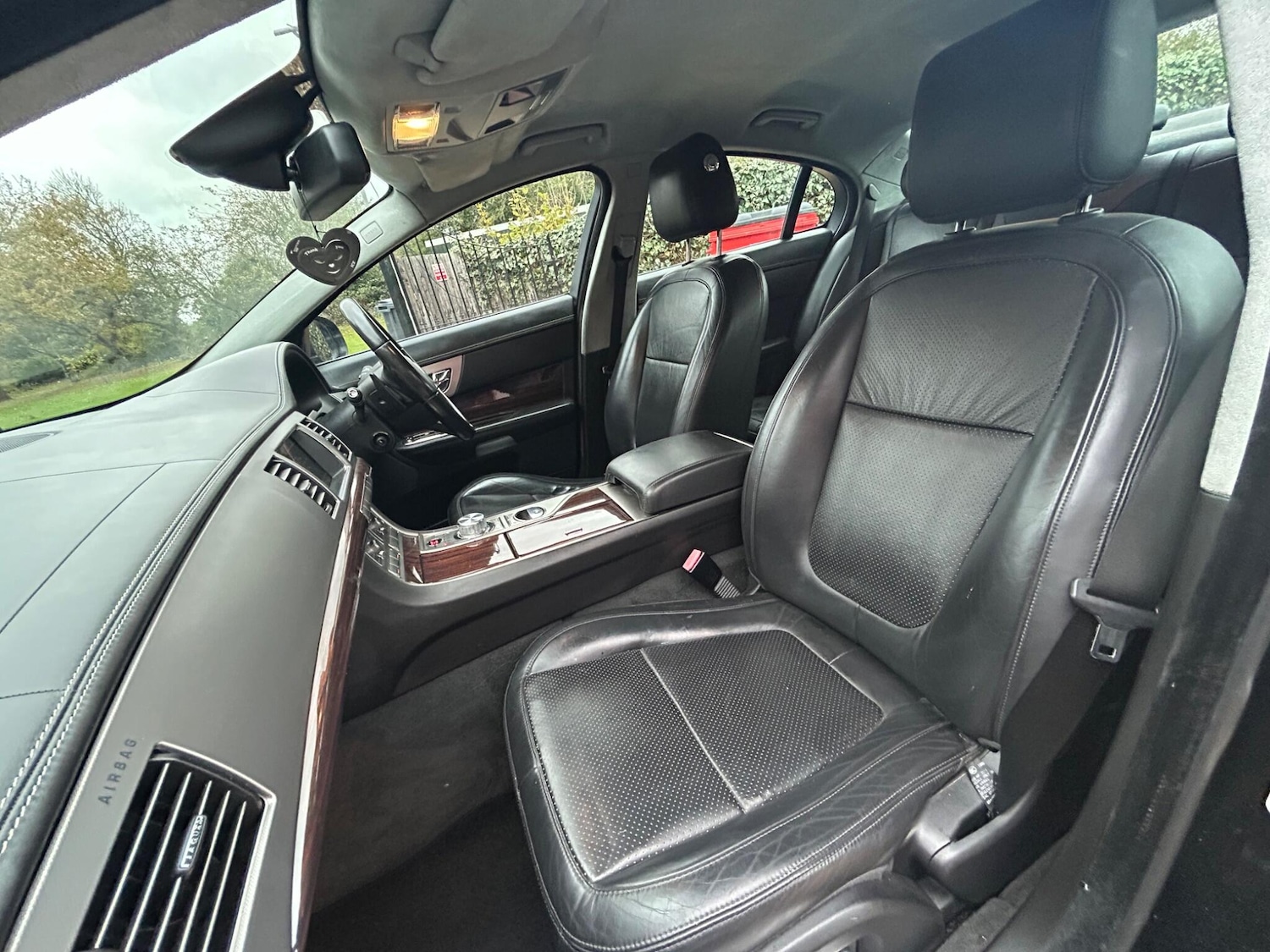 Used Jaguar XF 2009 for sale - 76727463: Photo 39